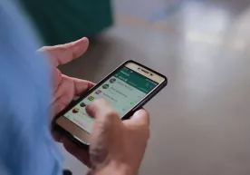 Smartfon va quloqchinlarni almashtirishning optimal muddati фото