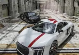 Audi R8 суперкарлари дунёнинг энг қимматбаҳо савдо марказида суратга олинди (видео) фото
