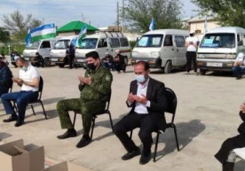 Деҳқонободда бир кунда 37 бош қўй ва ҳўкиз сўйилиб, «Саховат ва кўмак» хайрия карвони сифатида қишлоқларга юборилди фото