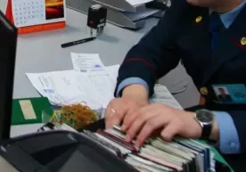 Ўзбекистонлик қария 21 йилдан бўён Қозоғистонда ҳужжатсиз юргани маълум бўлди фото