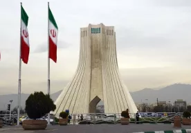 Eronlik harbiylar mamlakatni himoyalashga to‘liq tayyorligini ma’lum qildi фото