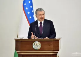 Шавкат Мирзиёев тез орада вилоят ҳокимлари орасида ҳам аёллар бўлишига умид билдирди фото