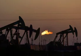 Жаҳон бозорида нефть нархи пасаймоқда фото