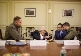Kissinjer Ukraina borasida pozitsiyasini o‘zgartirdi фото