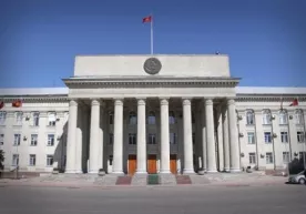 Қирғизистон ҳукумати истеъфога чиқди фото