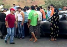 Tojikistonda yuk mashinasi ag‘darilishi oqibatida 6 kishi halok bo‘ldi фото