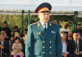 Баҳодир Қурбонов Ўзбекистон мудофаа вазири этиб тайинланди фото