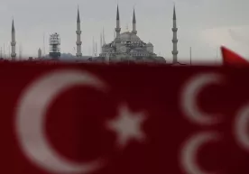 Istanbulda qurollangan shaxs ruhiy shifoxonada odamlarni garovga oldi фото