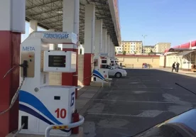Ўзбекистонда автомобилларга газ қуйиш шохобчаларини қуриш тақиқланди фото