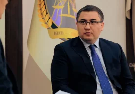 Вазир қонунлар ҳаммага бирдек қўлланиши кераклиги ҳақида гапирди фото