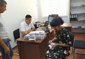 Bayram arafasida MIB xodimi farzand onasiga 35 mln so‘m undirib berdi фото