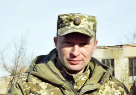 Зеленский Украина қуруқлик қўшинларига янги қўмондон тайинлади фото