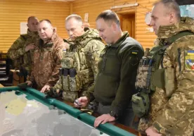 Ukraina quruqlikdagi qo‘shinlari qo‘mondoni: mamlakat sharqida vaziyat og‘ir фото