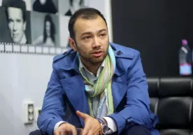 "Алишер Узоқов мухлислар танқидини кўтара олмади" фото