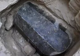 Бу не синоат: 2 минг йиллик қабрни ҳеч ким очолмаяпти? фото
