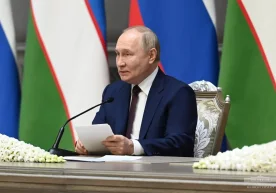 Путин ўзбекистонлик мигрантларни муносиб меҳнат шароитлари билан таъминлашга ваъда берди фото