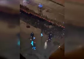 Тошкентда маст ҳолда кўчада яланғоч юрган шахсга чора кўрилди фото