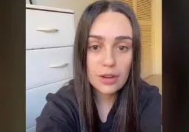 Гўзаллик уколлари австралиялик қизнинг юзини тўртбурчак қилиб қўйди (видео) фото