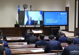 Prezident O‘zbekistonni mintaqaviy IT markaziga aylantirish vazifasini qo‘ydi фото