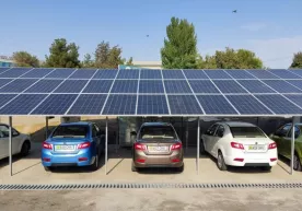 O‘zbekistonda quyosh energiyasidan foydalangan holda elektromobillarni quvvatlovchi qurilma yaratildi фото