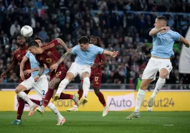 Roma – Lazio Derbisi: 1–1 Berabere Bitti, Shomurodov Zidane Hareketiyle Dikkat Çekti фото