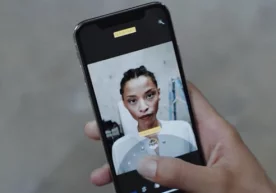 Apple iPhone X da “Portretli yoritish” rejimining qanday yaratilganini ma’lum qildi (video) фото