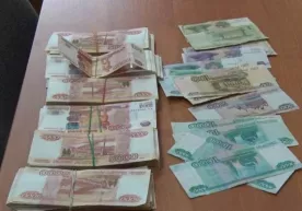 Самарқанд аэропортида 1,5 млн рублни яшириб олиб ўтишга уринган шахс ушланди фото