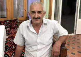Samarqandda 61 yoshli fuqaro tibbiyot kolleji tomon haydovchisiz harakatlanib borayotgan benzovozni to‘xtatib qoldi фото
