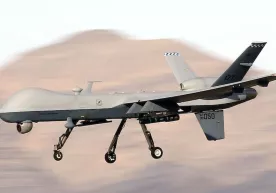 Buyuk Britaniya Ukrainaga yuzlab jangovar dronlar yetkazib beradi фото