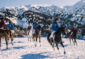 Dengiz sathidan 1 820 metr balandlikda, qor ustida polo musobaqasi tashkil etiladi фото