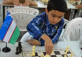 Javohir Sindarov Braziliyadagi to‘qqiz yoshgacha bo‘lgan bolalar o‘rtasidagi jahon chempionatida g‘oliblikni qo‘lga kiritdi фото
