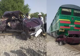 Сурхондарёда темир йўлни кесиб ўтаётган “Жигули”ни поезд уриб юборди фото