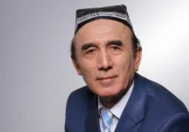 Шерали Жўраев Каъбатуллоҳга Ислом Каримов билан кирганмиди? фото