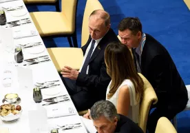 Путин Трампнинг рафиқасини қандай алдагани ҳақида ҳикоя қилиб берди фото