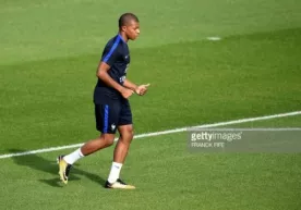 Mbappe PSJda tibbiy ko‘rikdan o‘tdi фото