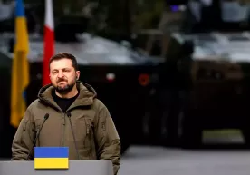 Зеленскому предложили необычный способ спастись фото