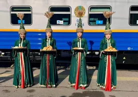 Қозоғистон ва Ўзбекистон ўртасида туристик поезд қатнови йўлга қўйилди фото
