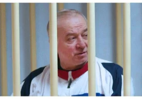 Skripal ishi: sobiq josusni zaharlash kimga kerak edi? фото