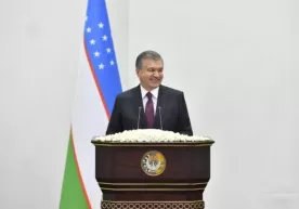 Shavkat Mirziyoyev: "Maktab o‘qituvchisining oyligini ming dollarga yetkazmoqchimiz" фото