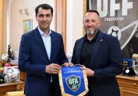 ЎФА раҳбарияти Германия ёшлар футболи мураббийи билан учрашди фото