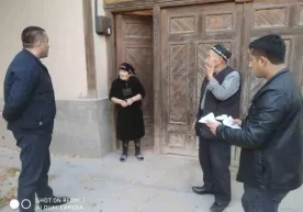 MIB tashabbusi keng quloch yoymoqda: Namanganda 50 nafardan ortiq ehtiyojmand oilalarning qarzdorliklari to‘lab berildi фото