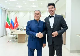 Opera xonandasi Jenisbek Piyazov Tatariston xalq artisti unvoni bilan taqdirlandi фото