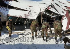 Хоразмда бозорнинг том қисми қулаб тушди фото