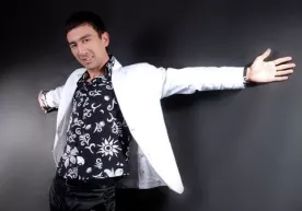 Ботир Қодиров туғилган куни ва отда сайр қилгани (видео) фото