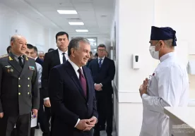 Prezident Markaziy harbiy klinik gospitalga tashrif buyurdi (foto) фото