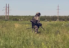 Украинада деярли 10 минг гектар ер миналардан тозаланди фото