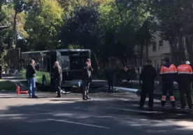 Тошкентда автобус ёниб кетди (видео) фото