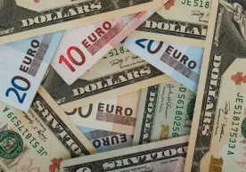 O‘zbekistonda dollarning rasmiy kursi pasaydi фото