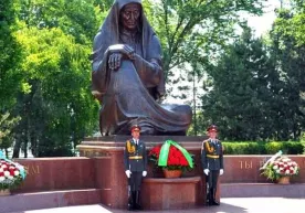 «9 майни сиёсийлаштирмайлик» — «Юксалиш» ҳаракати фото