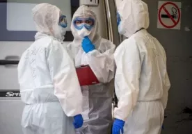 34 kishiga koronavirus yuqtirgani aytilgan shifokorni SSV o‘z himoyasiga oldi фото